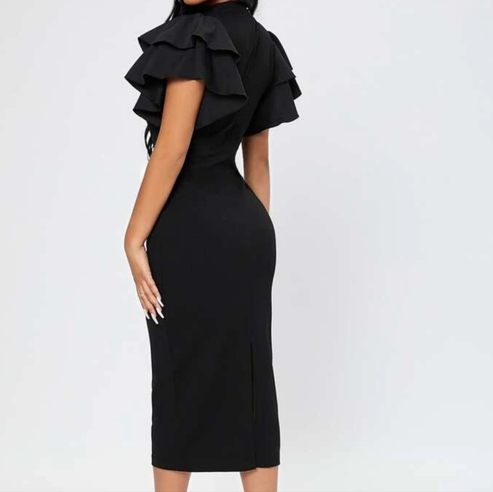 Black dress short sleeve great length amazing  for any occasion great material